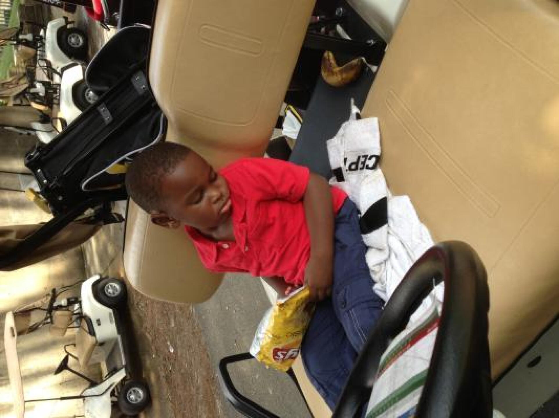 My son at the 18th hole! (Photo submitted by Hassellcari on 08/24/2013)