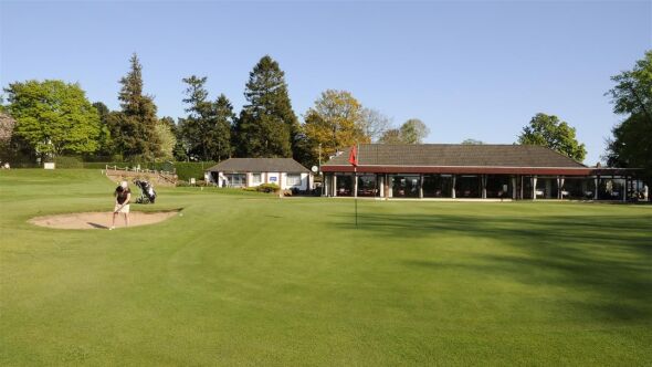 Dumfries and County GC: #18 & clubhouse