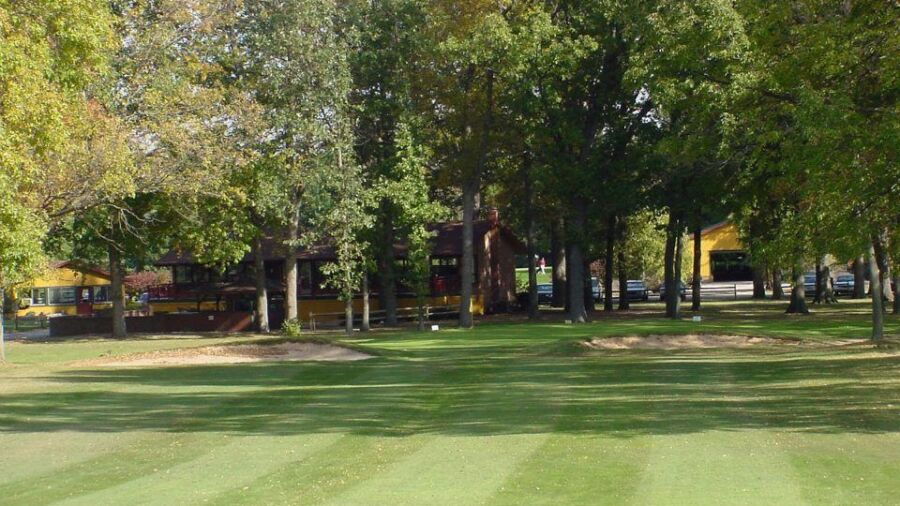 Meridian Sun GC: clubhouse