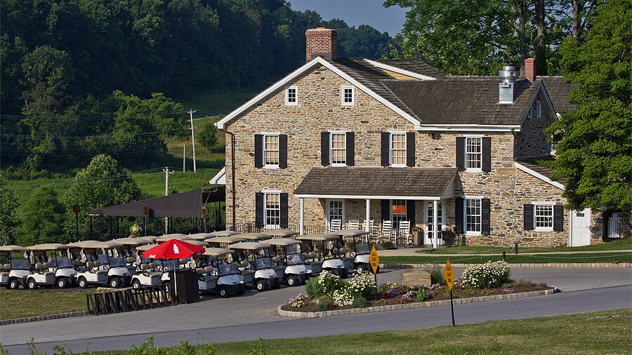Broad Run Golfer's Club - clubhouse.