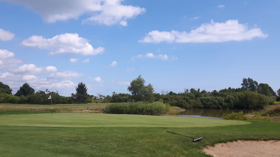 Bluffs GC of Port Stanley