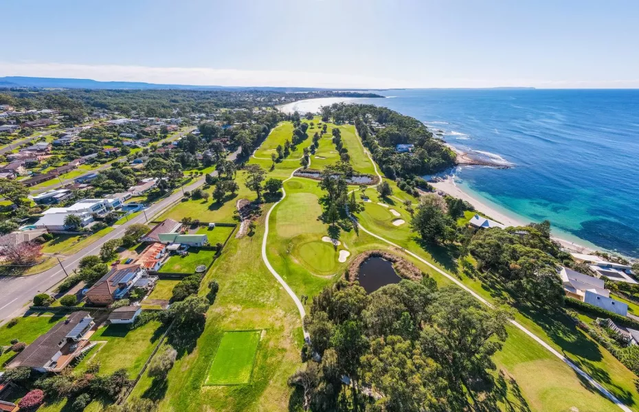 Mollymook GC - Beachside