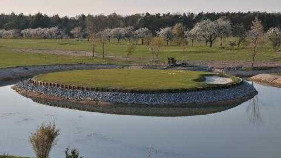 Leipzig-Schlosspark Machern GC - 18-hole
