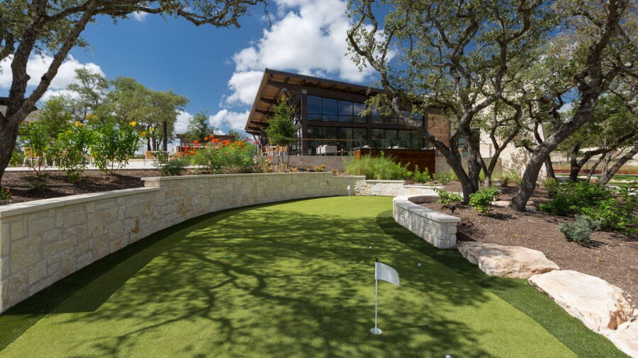 Kissing Tree GC - 18-hole Putting