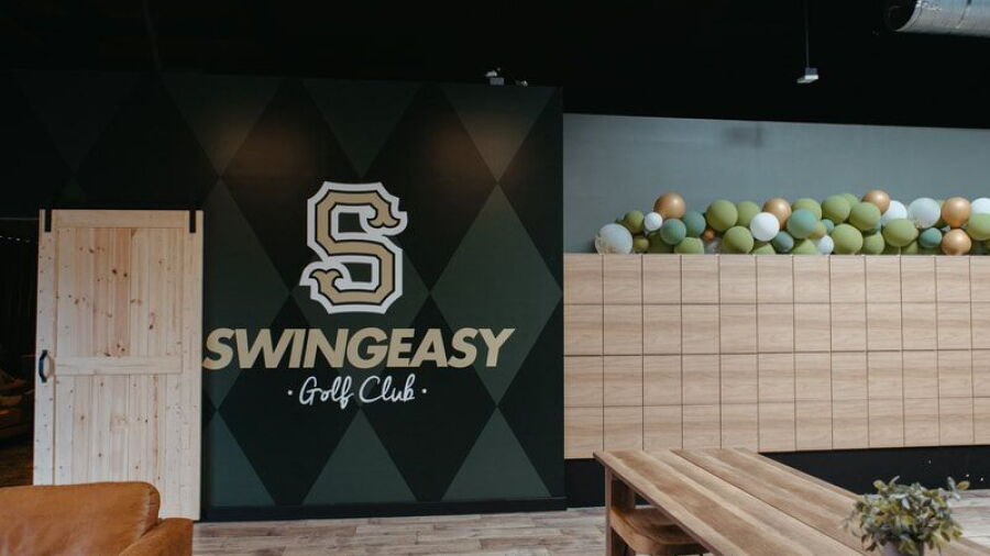 SwingEasy Golf Club - Costa Mesa