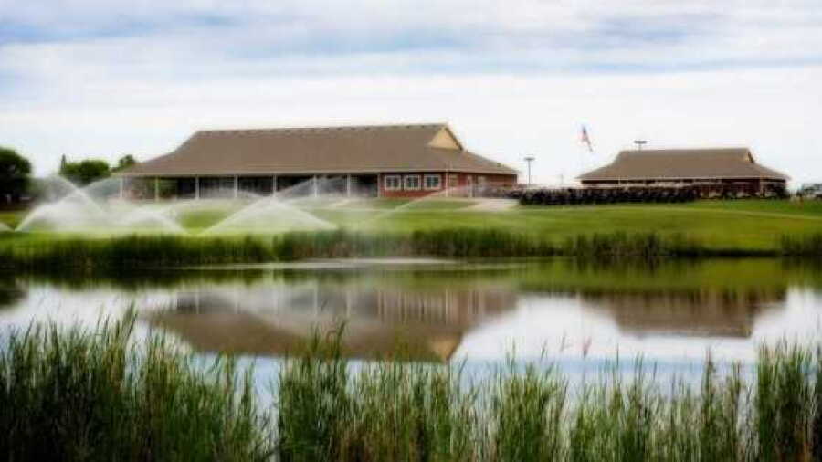 Riverwood National GC: clubhouse