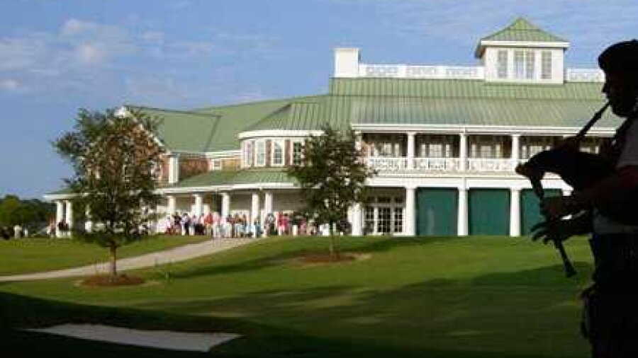 Cape Fear CC: Clubhouse