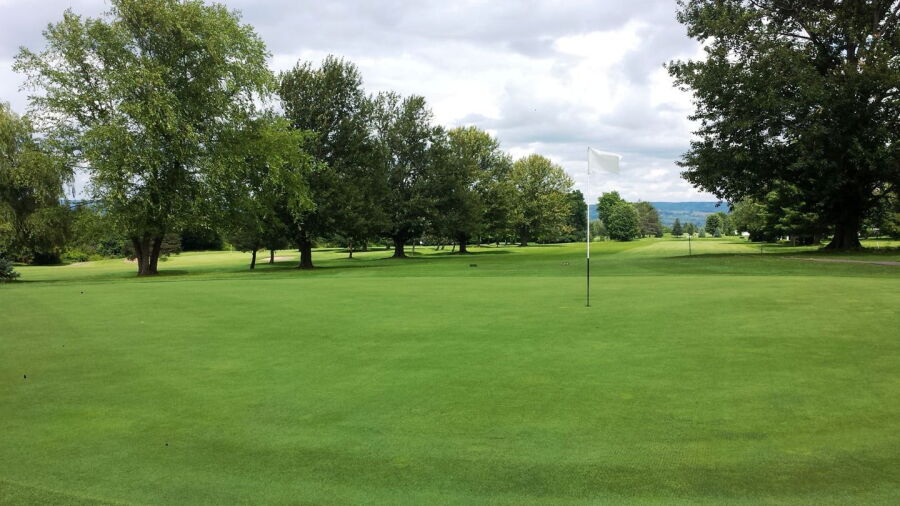 Twin Ponds GCC: #4