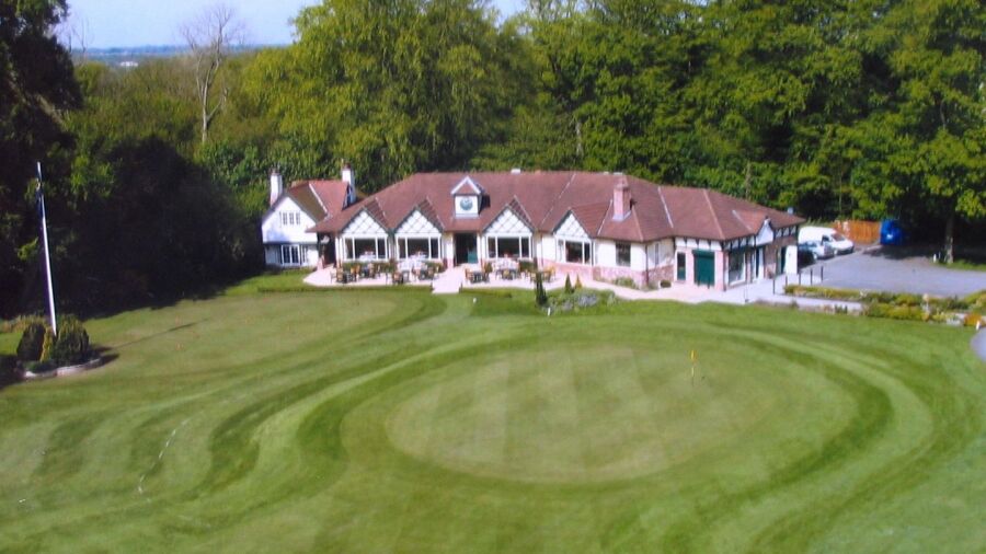 Hale GC: Clubhouse