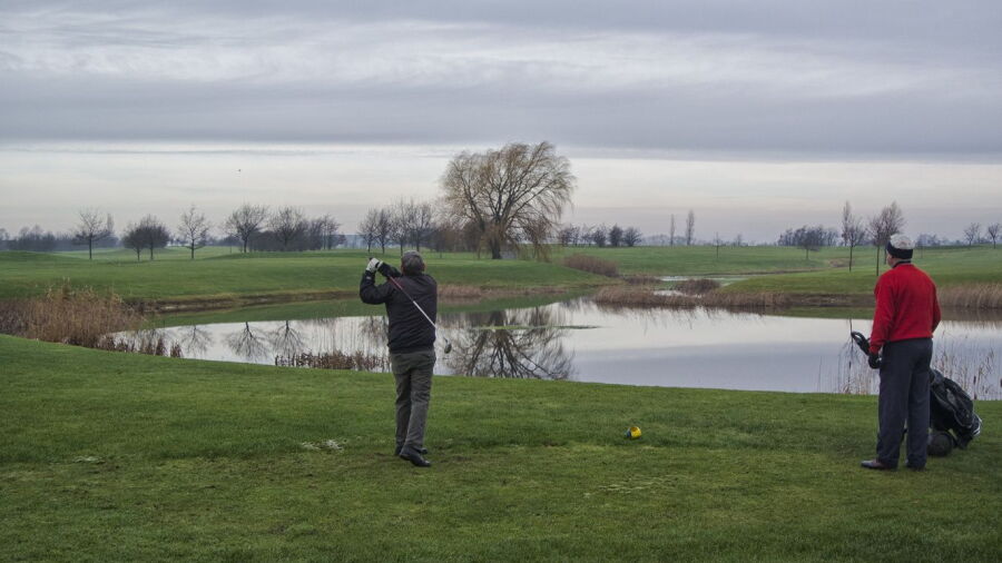 Moen GC - 18 Hole: #11