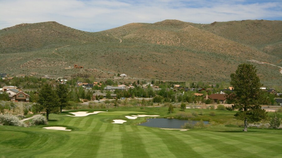 Montreux Golf and Country Club - hole 1