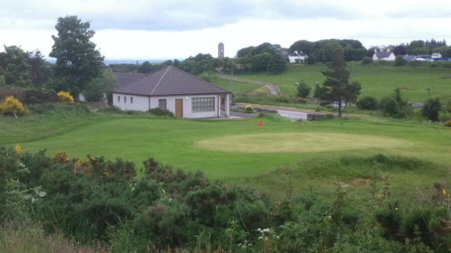 Helmsdale GC: #9 & clubhouse