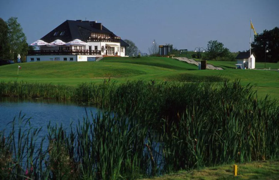 Binowo Park GC: Clubhouse