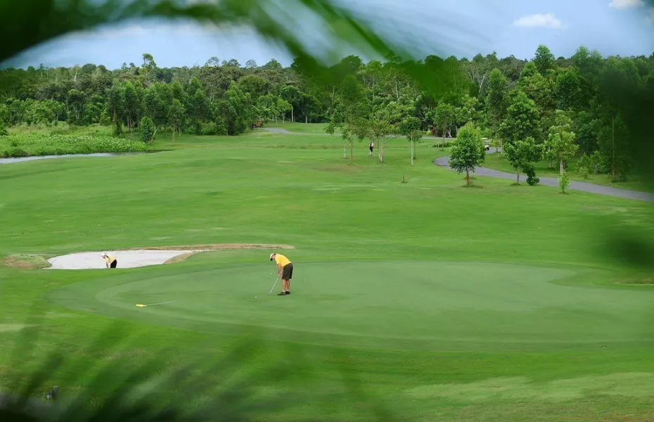 Eastwood Valley Golf & Country Club