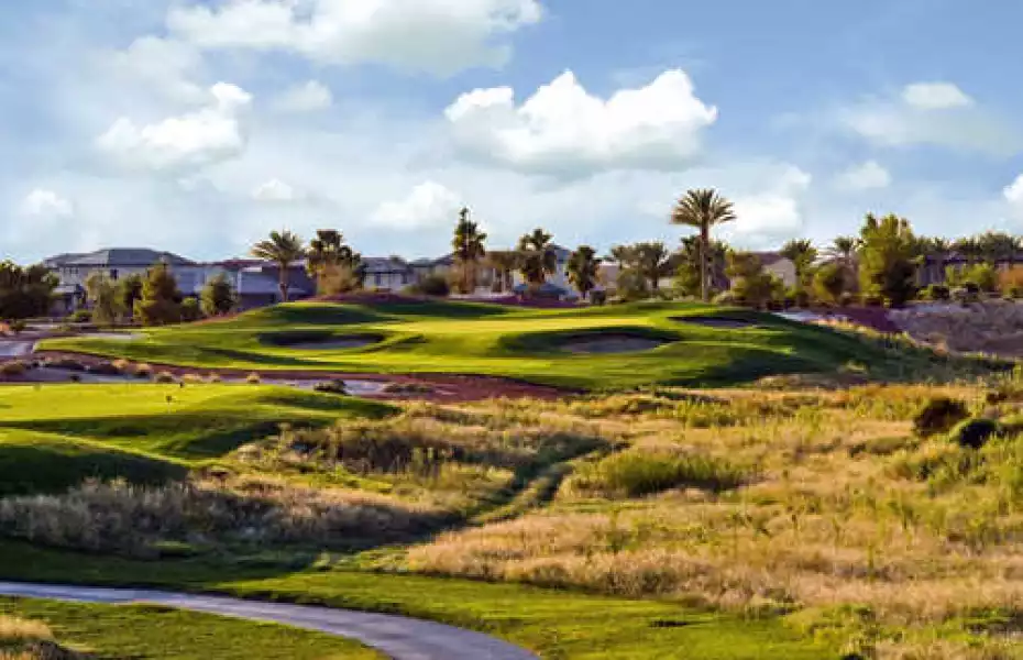 The 8th tee from Mountain nine