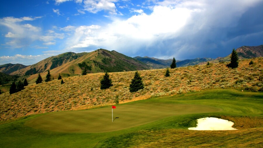 Sun Valley Resort's White Clouds golf course - hole 5 green
