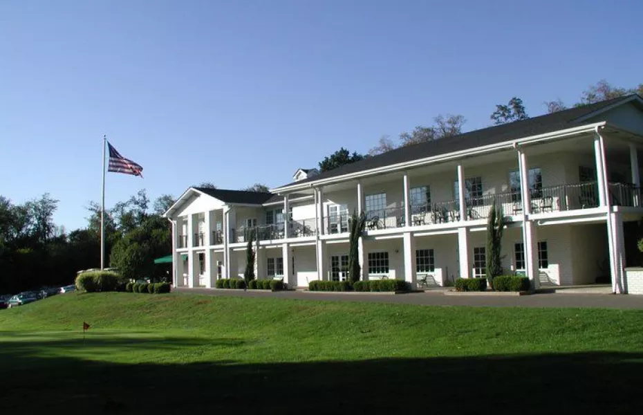 Lindenwood GC: clubhouse