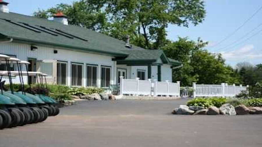 Wheatfield Valley GC: clubhouse