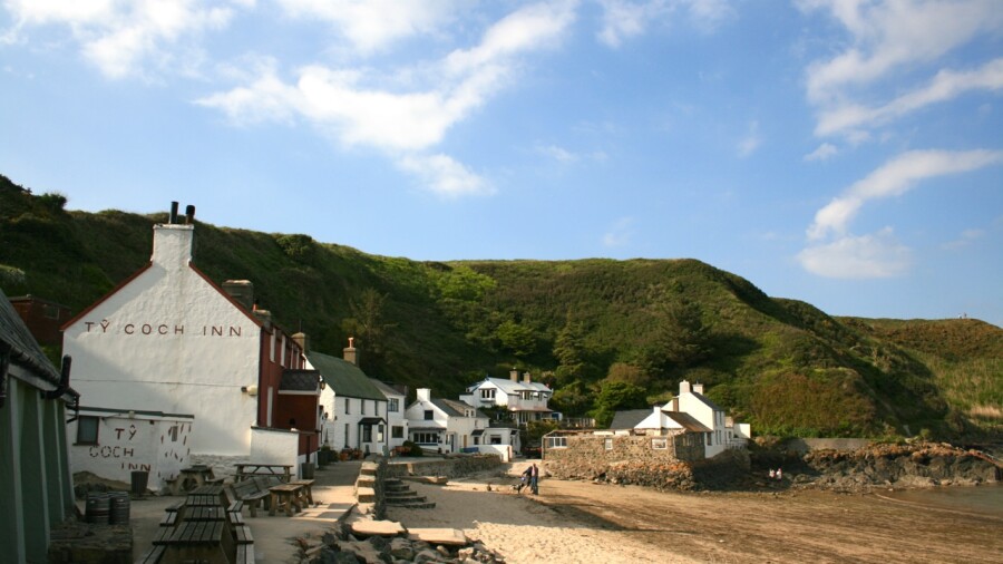 Ty Coch Inn & Pub