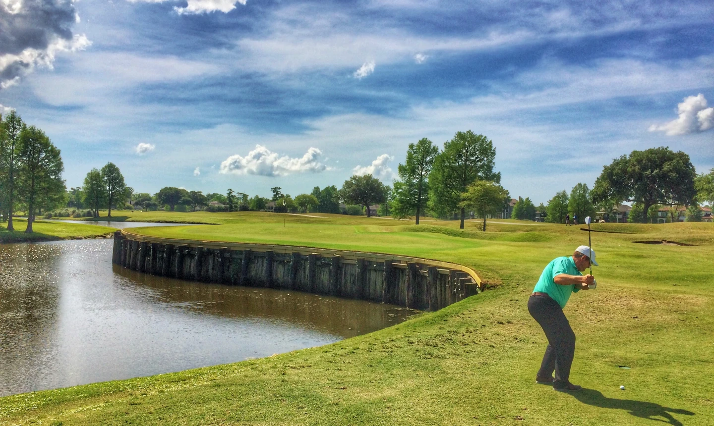 English Turn Golf & Country Club