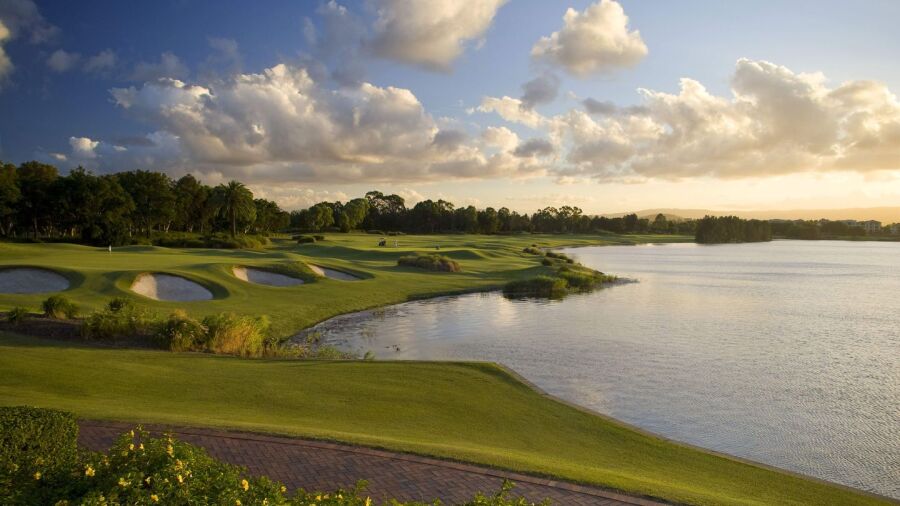 Links Hope Island