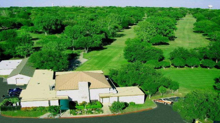 Windcrest GC: clubhouse