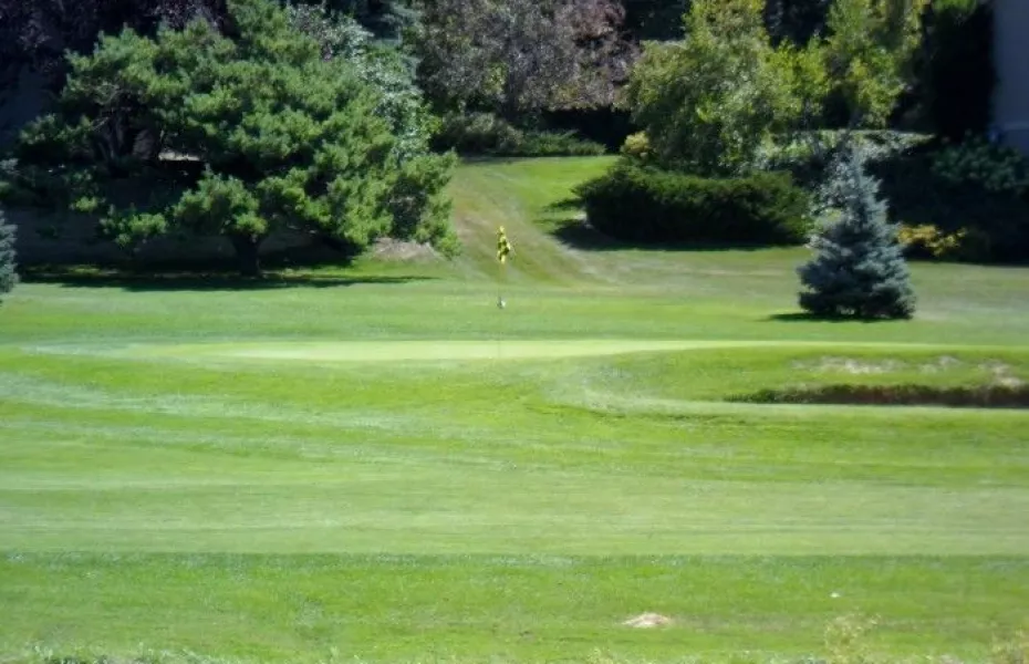 High Cliff GC: #4