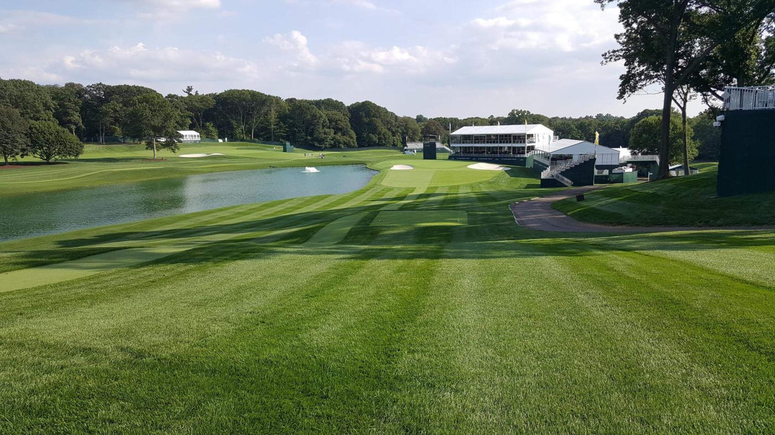 17th at Northern Trust (Photo submitted by itIIdgdeicSI9PHAzYC9 on 06/26/2020)