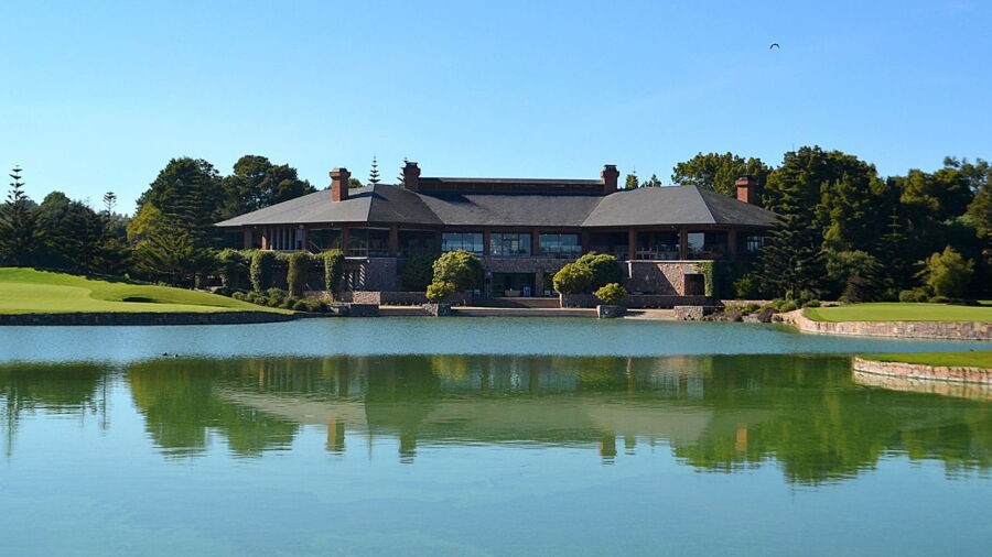 Las Brisas de Santo Domingo GC: Clubhouse