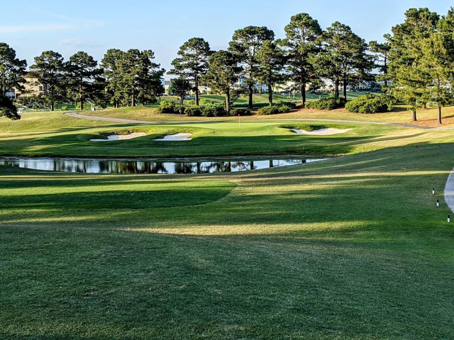 The stunning par 3 17th. (Photo submitted by GolferJake78 on 05/21/2021)