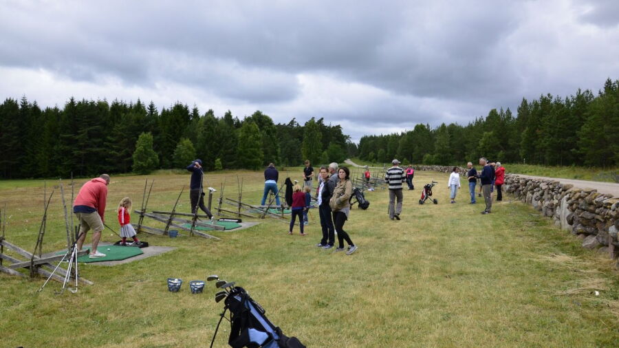 Ljugarns GC: Driving range