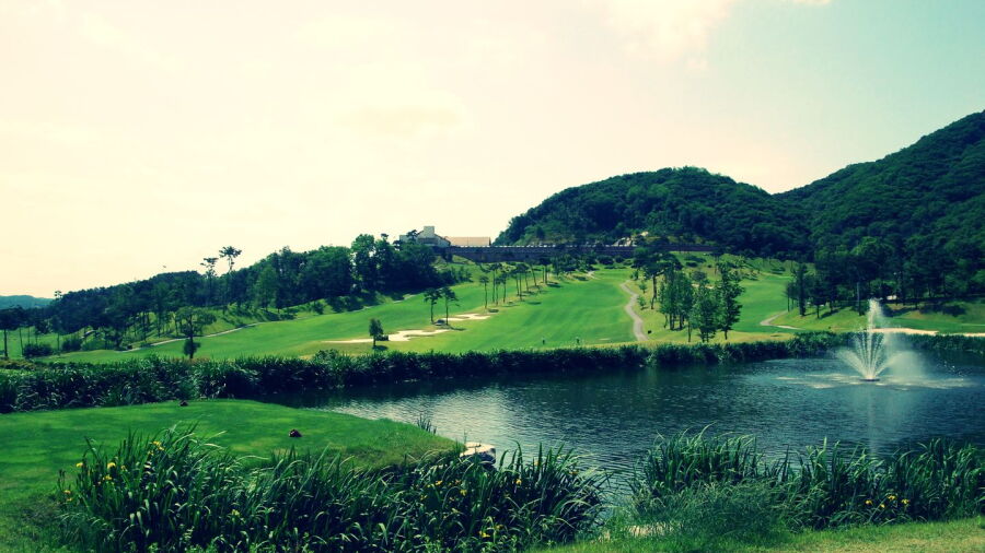 Eden Blue CC - Lake