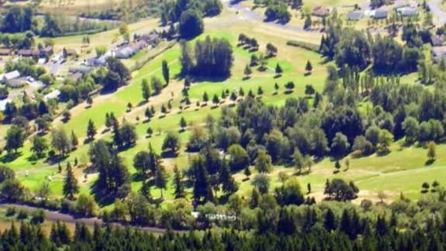 Beacon Rock Golf: Aerial view