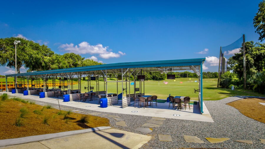 Blue Sky GC: Driving range