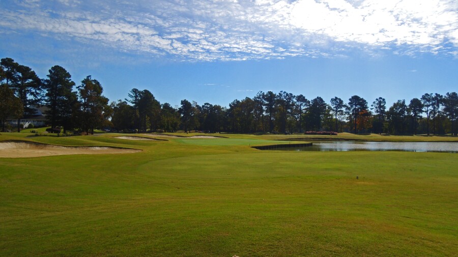 Black Bear Golf Club - No. 18