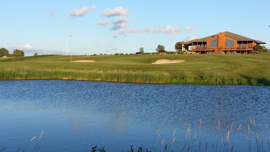 Ridge Stone GC: Clubhouse