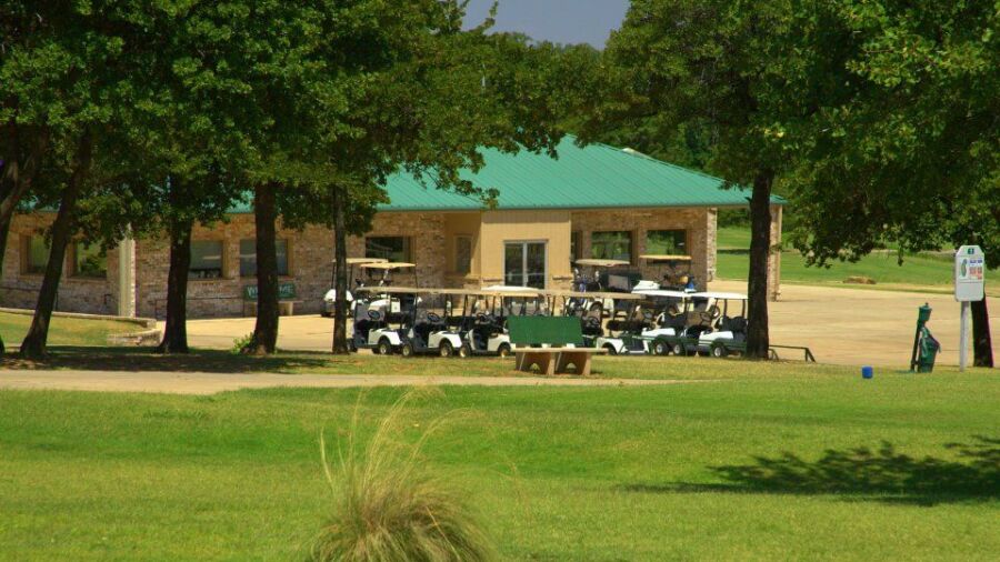 Choctaw Creek GC: Clubhouse
