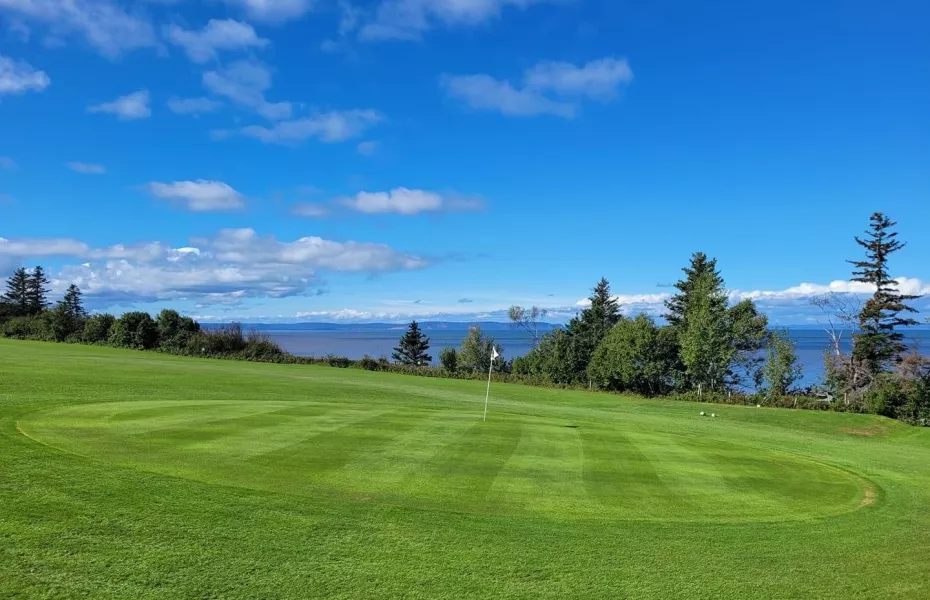 Cambridge Cliffs  GC
