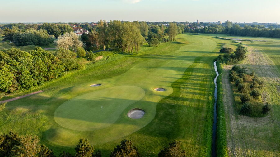 Hesketh GC: #9
