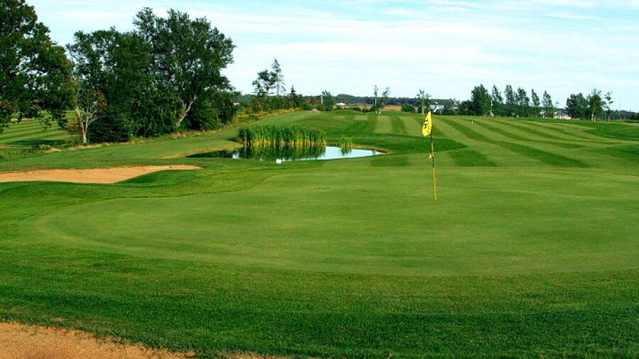 Clyde River GC