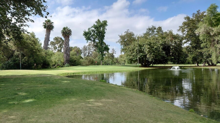 Lake Forest Golf & Practice Center
