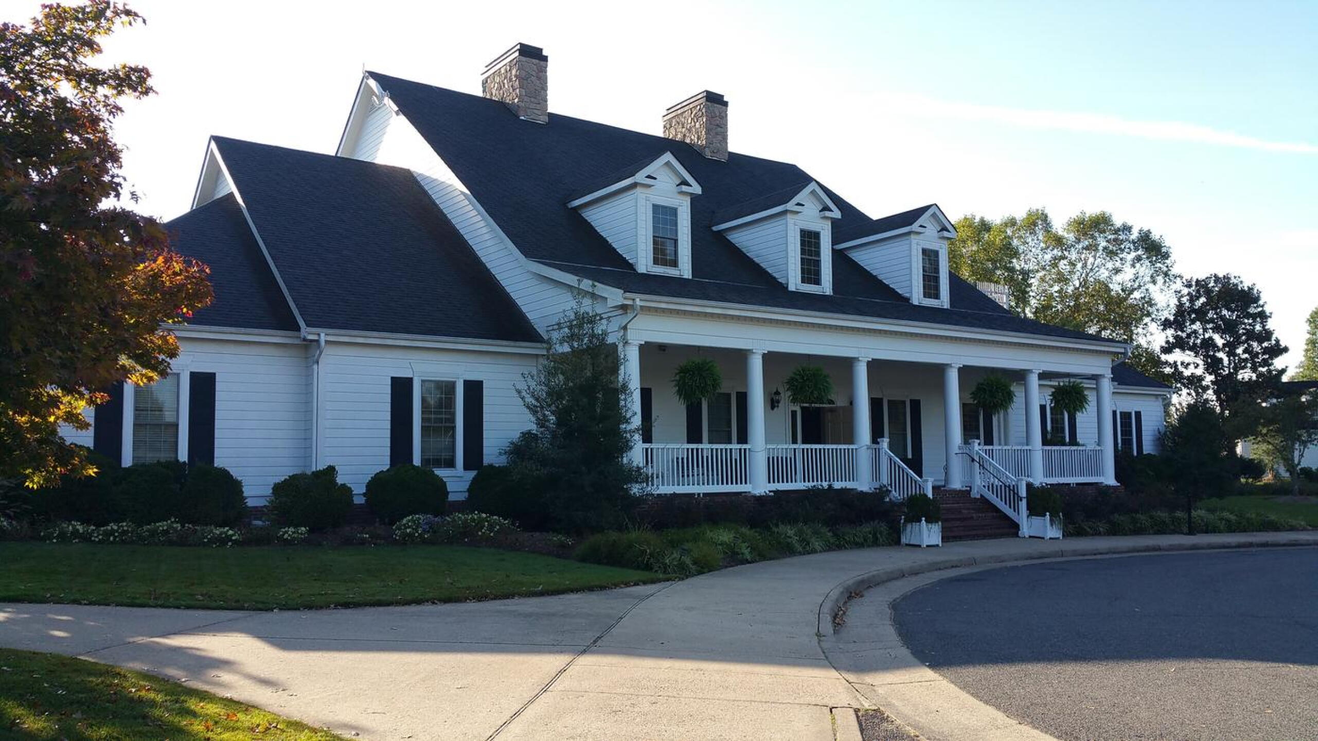 Clubhouse (Photo submitted by JoelCrow on 10/09/2017)