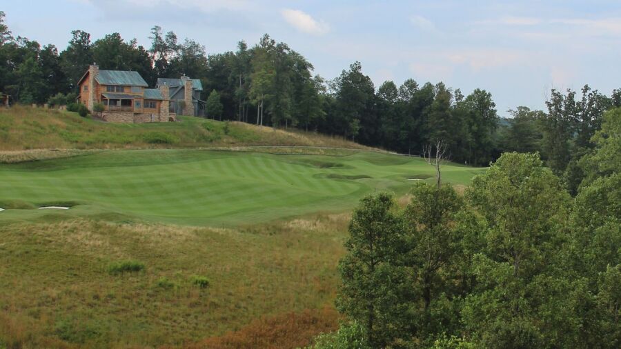 Primland Resort - Highland golf course - 10th