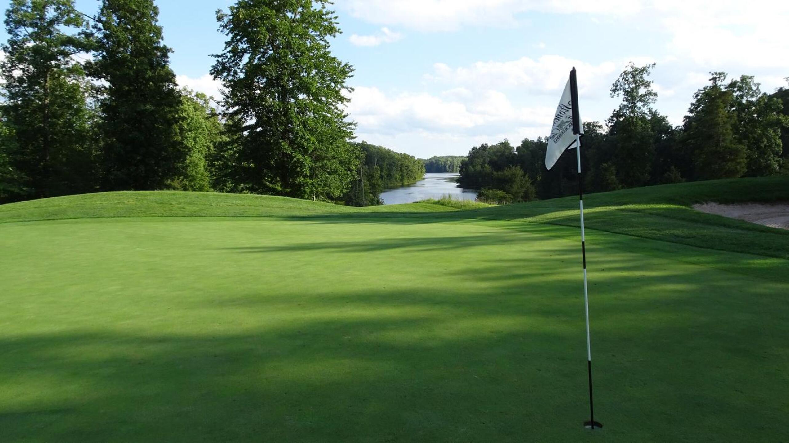 (Photo submitted by Back9Ben on 09/05/2017)