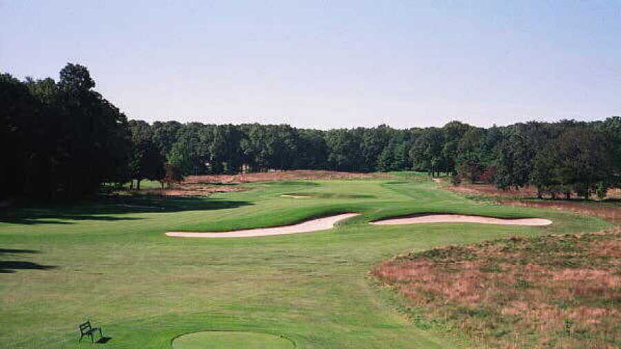 Piping Rock Club