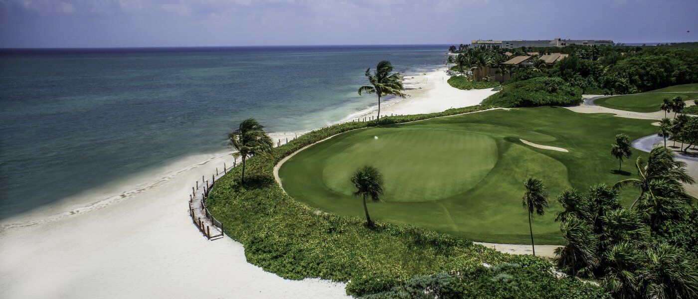 El Camaleon Mayakoba Golf Course - Hole 15
