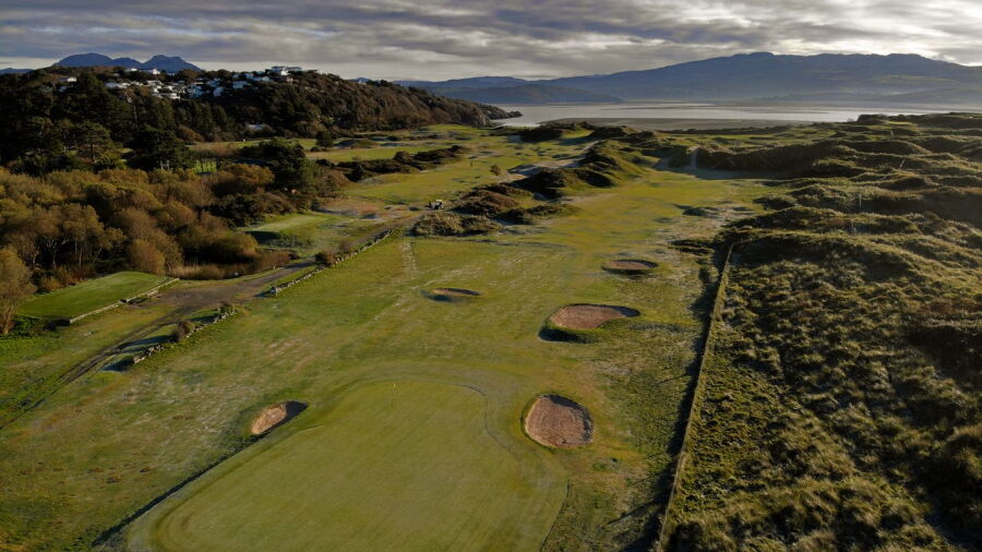 Porthmadog GC: Aerial