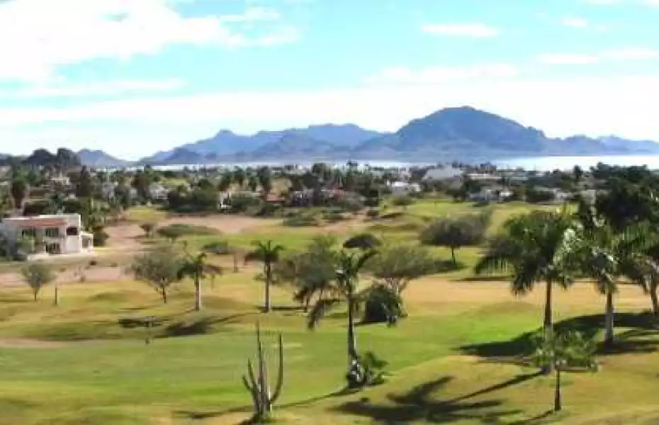 Campo de Golf Marina San Carlos