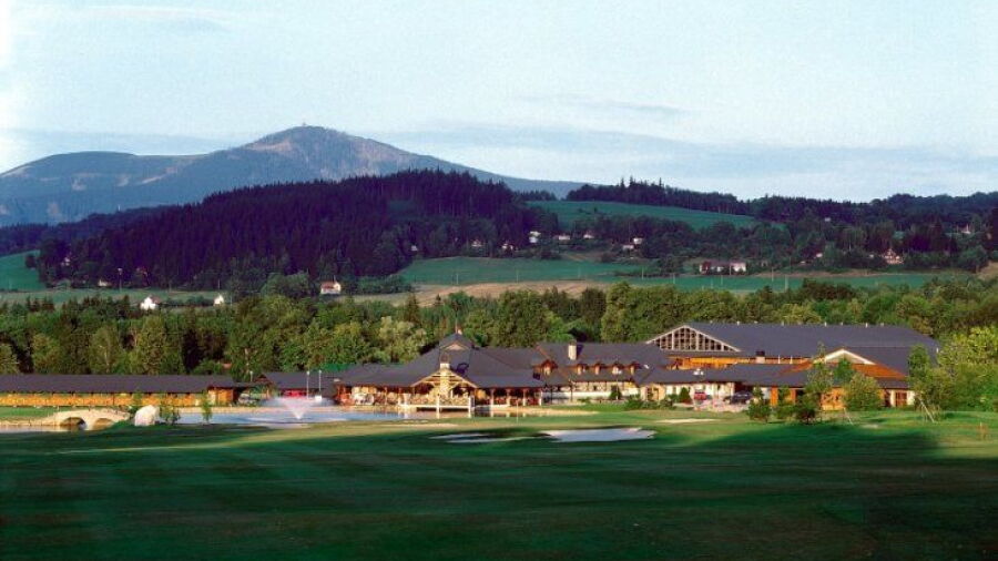 Prosper Golf Resort Celadna: Clubhouse 