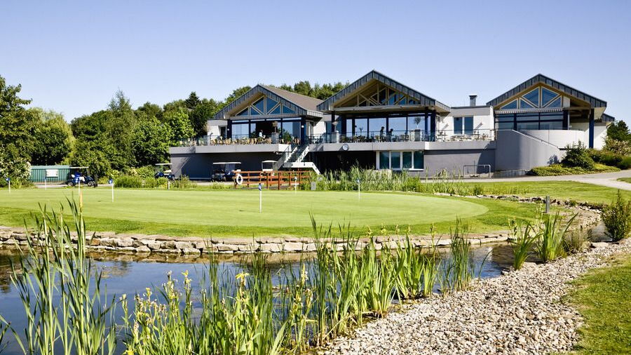 Hoesel GC: clubhouse